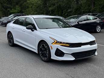 2022 Kia K5 GT-Line 