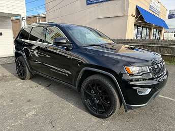 2017 Jeep Grand Cherokee Laredo 