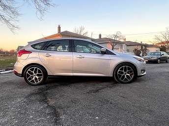 2017 Ford Focus SEL 