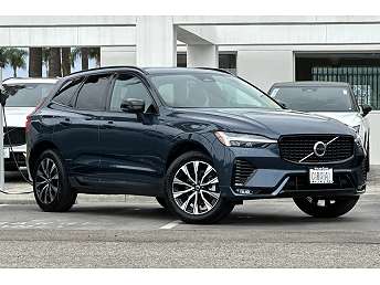 2025 Volvo XC60 B5 Core 