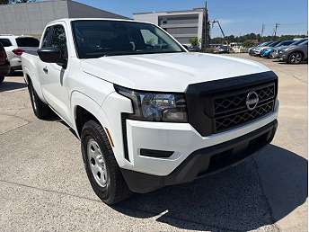 2022 Nissan Frontier S 