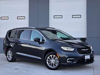 2021 Chrysler Pacifica Touring-L 