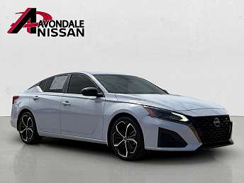2023 Nissan Altima SR 