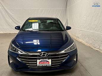 2020 Hyundai Elantra  