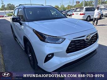 2026 Toyota Highlander  
