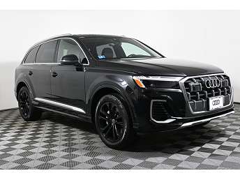 2025 Audi Q7 Premium Plus 