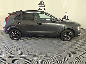 2023 Kia Niro EX 