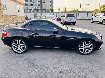 2016 Mercedes-Benz SLK 300 