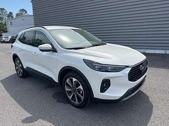 2024 Ford Escape Platinum 
