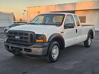 White Ford F-250 XLT 2007