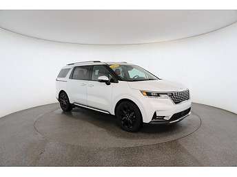 2024 Kia Carnival SX 