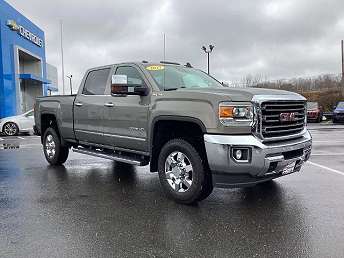 Gray Sierra 3500HD Pickup 2017