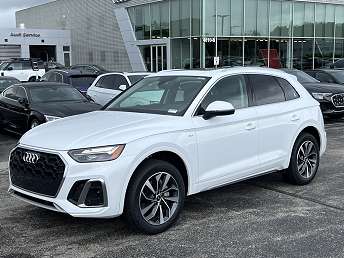2022 Audi Q5 Premium Plus 