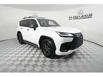 2025 Lexus LX 700h 