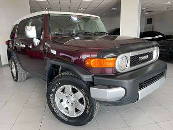 Used Toyota FJ Cruiser for Sale in Saint Louis, MO (with