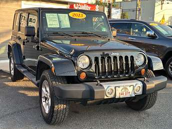 2013 Jeep Wrangler Sahara 