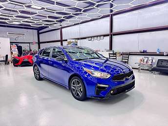 2021 Kia Forte GT-Line 