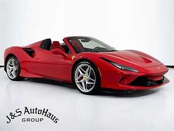 Ferrari F8 SPIDER ミニカー　非売品 ミニカー 1/18 フェラーリ ミニカー フェラーリ F8 赤色 VIP Scale