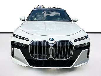 2024 BMW 7 Series 750e xDrive 