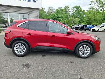 2021 Ford Escape SE 