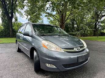 Used Toyota Sienna for Sale in Elizabeth, NJ (with Photos) - CARFAX