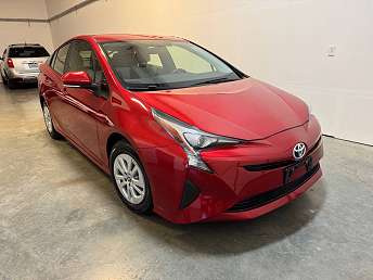 2016 Toyota Prius Two 