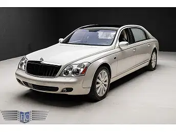 2009 Maybach 62 Review, Pricing, and Specs | CARFAX