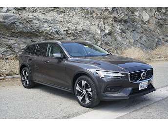 2024 Volvo V60 B5 Plus 