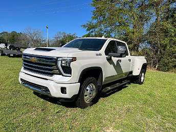 2024 Chevrolet Silverado 3500HD High Country 