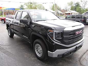 2024 GMC Sierra 1500 Pro 