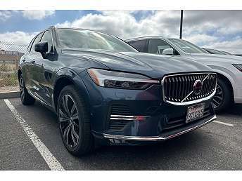 2023 Volvo XC60 B5 Plus 