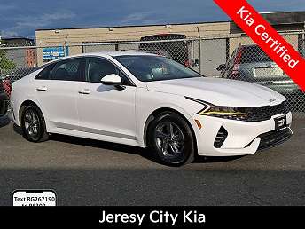 2024 Kia K5 LXS 