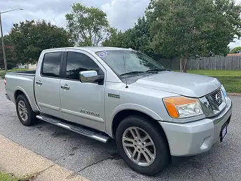 2014 Nissan Titan SL