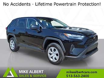 2023 Toyota RAV4 LE 
