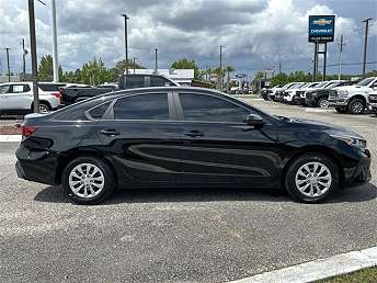 Black Kia Forte Sedan 2022