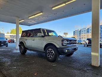 2021 Ford Bronco Outer Banks 