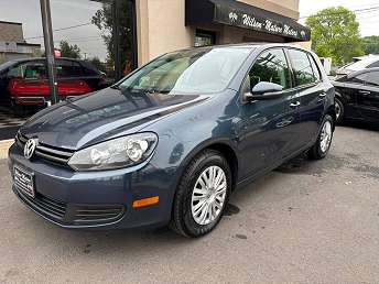2013 Volkswagen Golf Convenience 