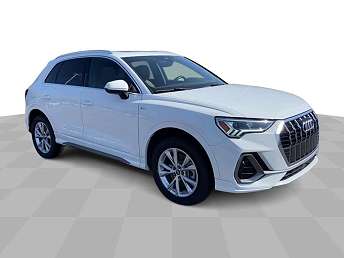 2023 Audi Q3 Premium 