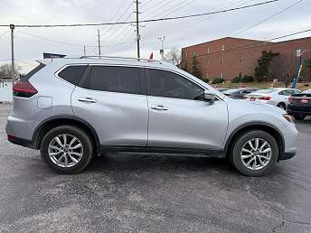 2018 Nissan Rogue SV 