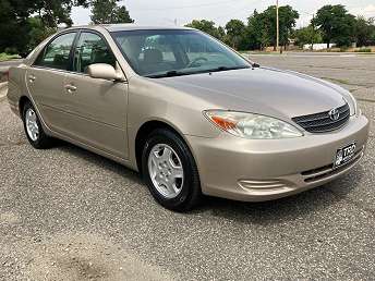 2003 Toyota Camry LE 