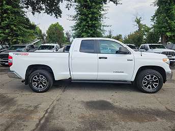 2014 Toyota Tundra SR5 