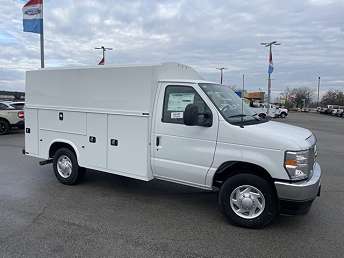 2025 Ford Econoline E-350 