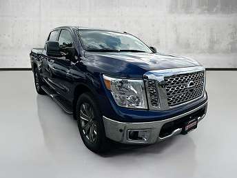 2018 Nissan Titan SV 