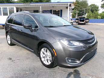 2018 Chrysler Pacifica Touring-L 