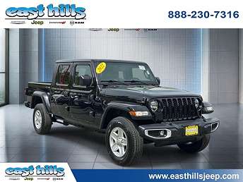 Used Jeep Gladiator for Sale in Queens Village, NY (with Photos) - CARFAX