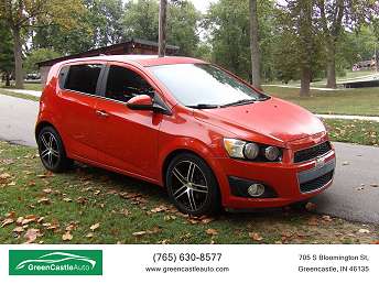 Orange Chevrolet Sonic LTZ 2012