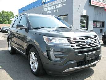 2016 Ford Explorer XLT 