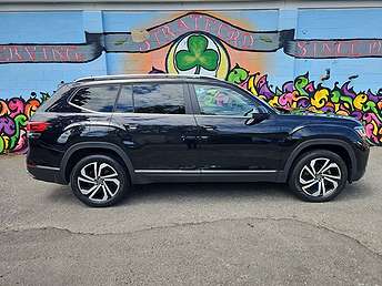 2023 Volkswagen Atlas SEL 