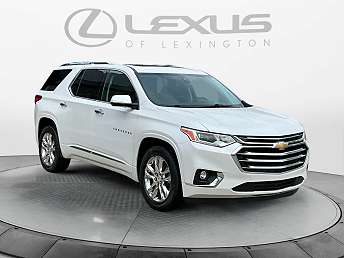 White Chevrolet Traverse High Country 2018