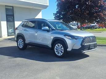 2024 Toyota Corolla Cross LE 